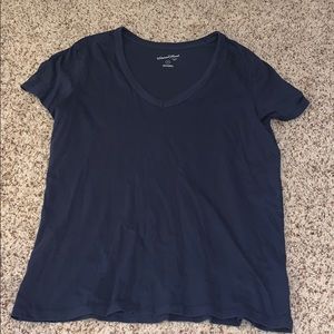 Navy blue Basic T shirt!